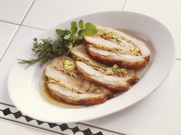 Veal loin (with courgette and herb stuffing)