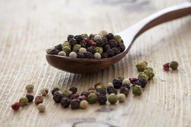 Mixed peppercorn