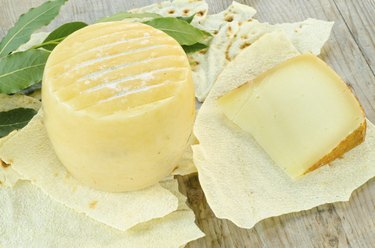 Pecorino Sardo cheese