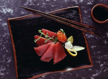 Tuna sashimi