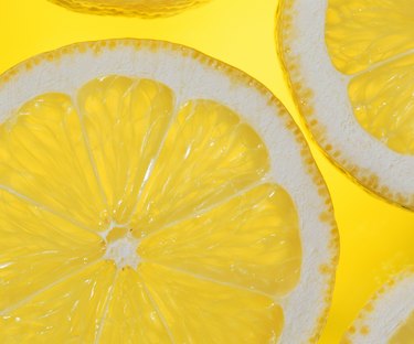 Slices of lemon