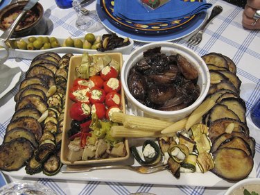 Home Cooking Party / Antipasti and Starters - Mixed plate