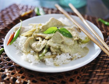 thai green curry with chicken on jasmine rice