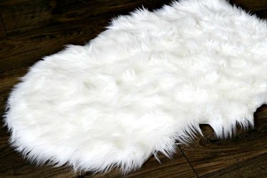 how to clean a faux sheepskin rug