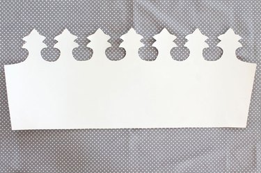 cut crown pattern