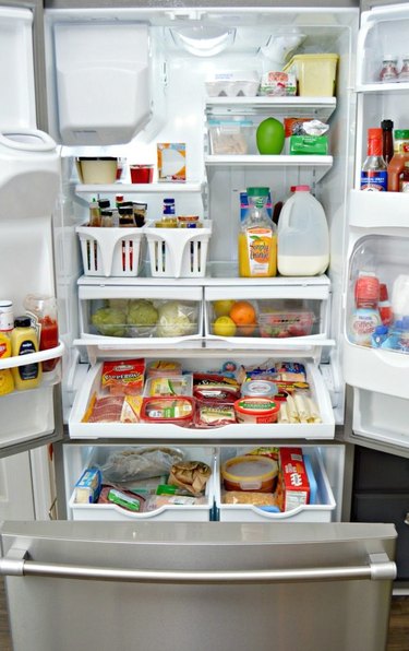 Ways to Keep Your Refrigerator Organized