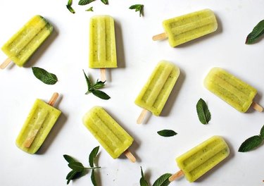 cucumber pineapple and mint popsicles