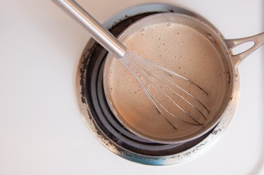 How to Make Delicious Homemade Chocolate Ice Cream