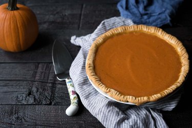 How to Troubleshoot Watery Pumpkin Pies | eHow