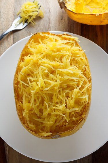 How to Make Spaghetti Squash Pasta | ehow