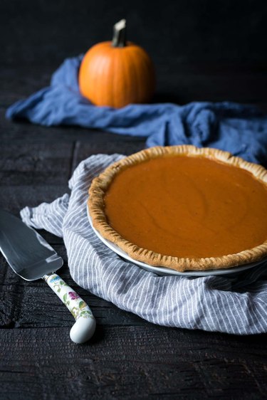 How to Troubleshoot Watery Pumpkin Pies | eHow