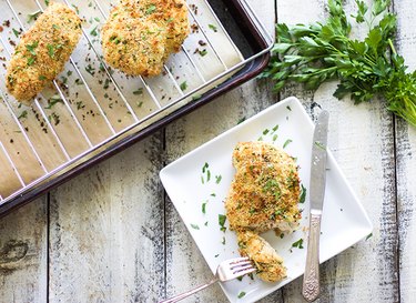 How to Bake Breaded Chicken