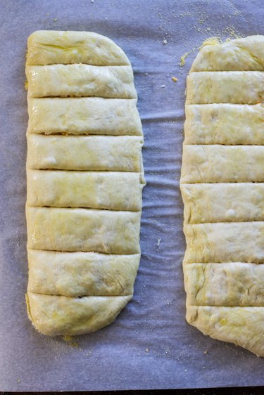 How to Make Domino's Cheesy Bread