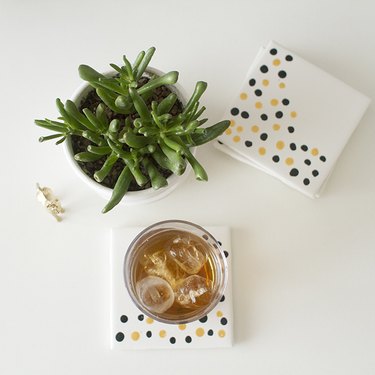 DIY Tile Coaster Holder ehow