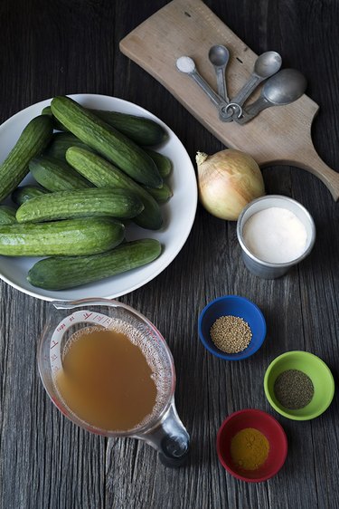 How to Make Bread-and-Butter Pickles | eHow