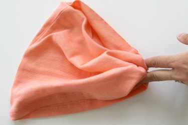 Squeeze side seam together
