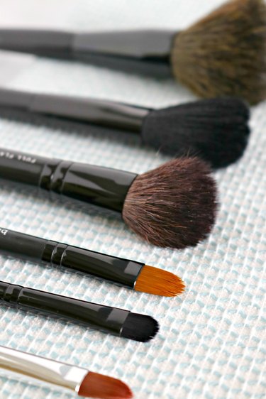 how to clean makeup brushes tutorial