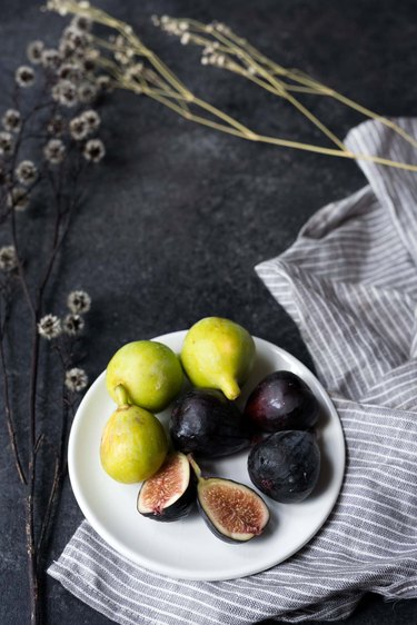 How to Eat Fresh Figs | eHow