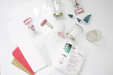 Cute Holiday Gift Idea: DIY Snow Globe Kit