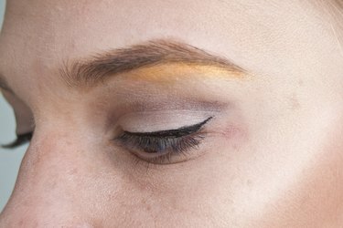 winged liquid eyeliner look