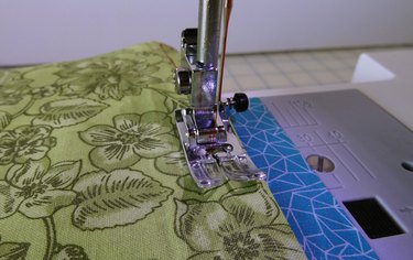 How to Hem on a Sewing Machine