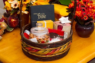 Gift Basket Ideas for Pastors