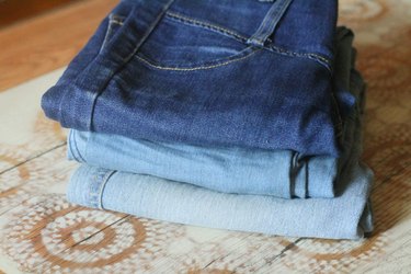 Dark Wash Jeans to Light Wash Jeans - How to Bleach Denim 