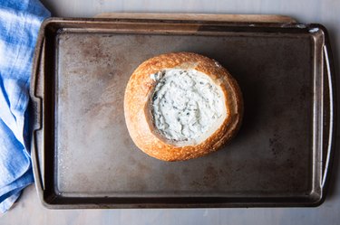 How to Make Dip in a Bread Bowl