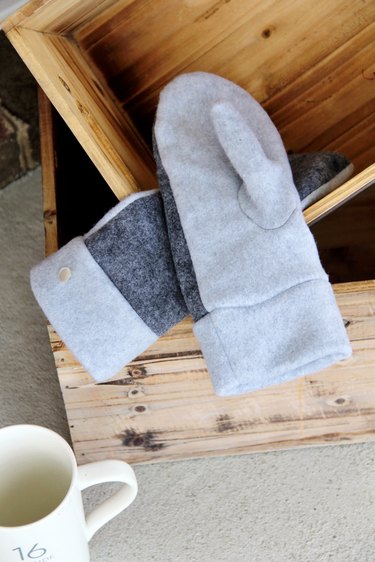 how to sew your own wool and fleece mittens
