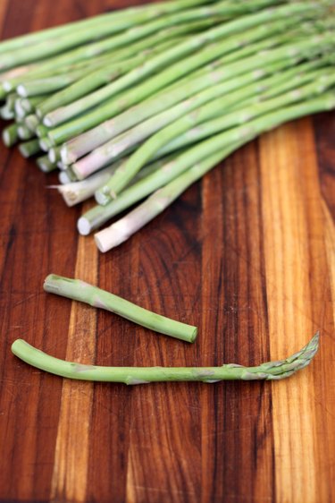 snap one asparagus