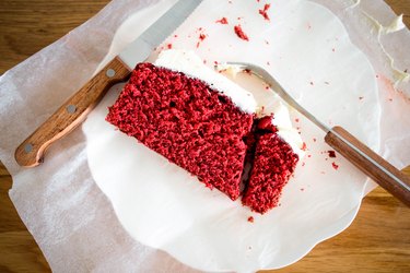 How to Make Red Velvet Pound Cake