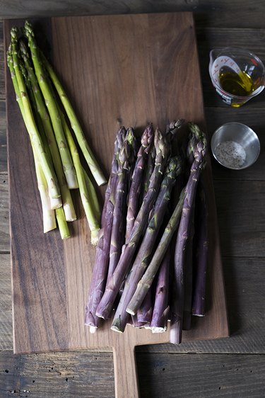 How to Grill Asparagus Perfectly | eHow
