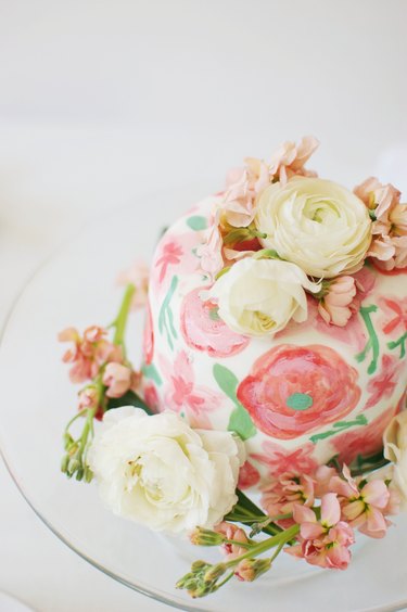 floral blooms on cake