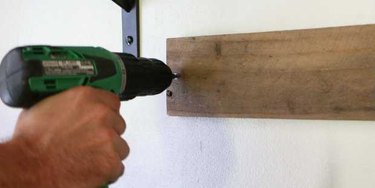 Rustic DIY Wall Rack for Knives