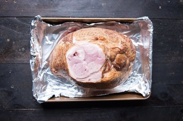 How to Honey Glaze a Ham