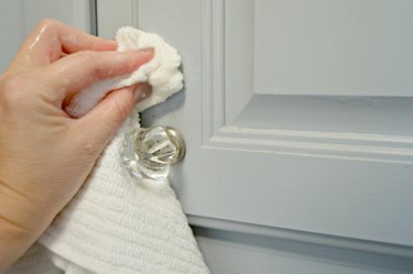homemade kitchen cabinet cleaners