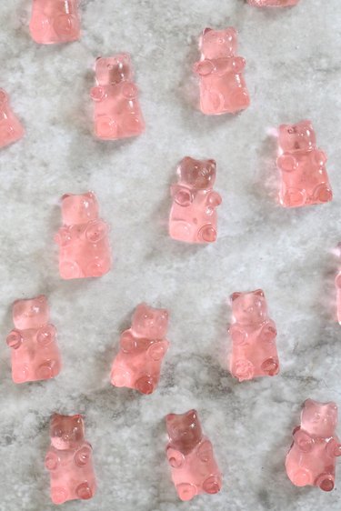Sparkling rosé gummy bears