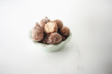 You can easily make delicious home-made Donut Holes from Pancake Mix.