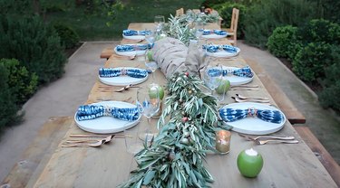 eucalyptus garlands centered along table