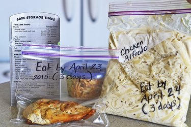 Stored chicken meals for the fridge