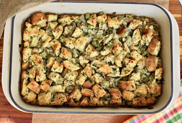 Homemade Stuffing  Traditional bread stuffing recipe - Mom's Dinner