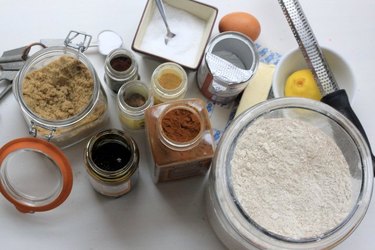 ingredients for gingerbread cookies