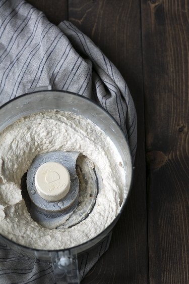 How to Make a Creamy Homemade Hummus Dip | eHow