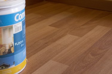 What Kind Of Paint To Use On A Wood Floor Ehow