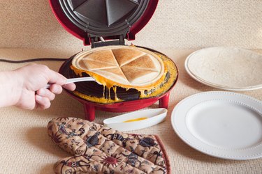 Santa Fe Quesadilla Maker Review - Vídeo Dailymotion