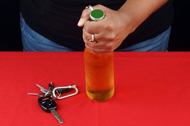 How to open a beer bottle with a deals key