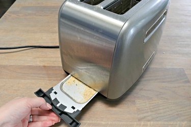 clean out a toaster