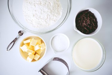 Individual bowls of ingredients.