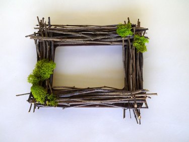 Twig Frame Rustic Home Decor - Easy Peasy Creative Ideas