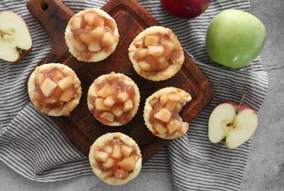 Mini caramel apple cheesecakes